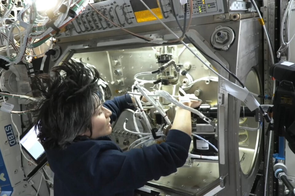 UK sets out world?leading pathway for space?manufactured drugs 