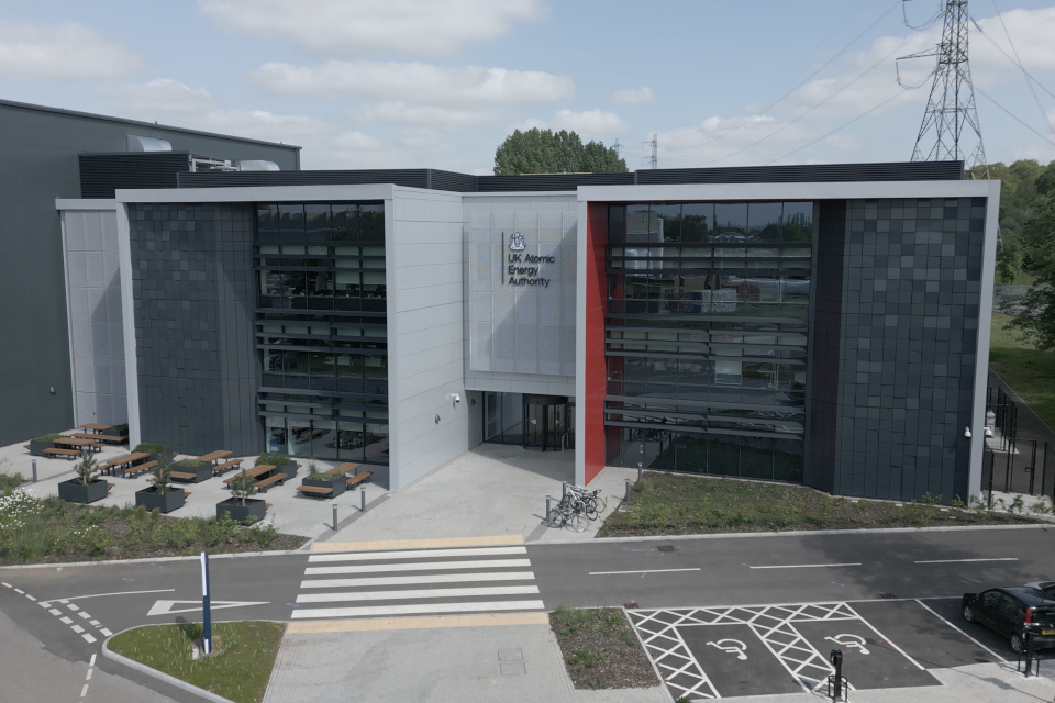 UKAEA Eni Tritium Loop Facility expands international partnership