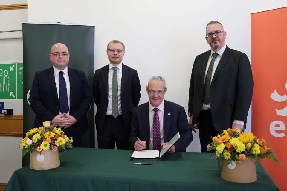 Two weeks to go: Hunterston B achieves licence milestone