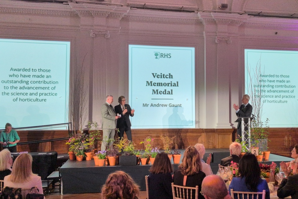 APHA Inspector Andrew Gaunt awarded RHS Veitch Memorial Medal