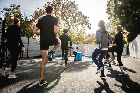 People exercising in an outdoor fitness class. Credit: Gabin Vallet, Unsplash