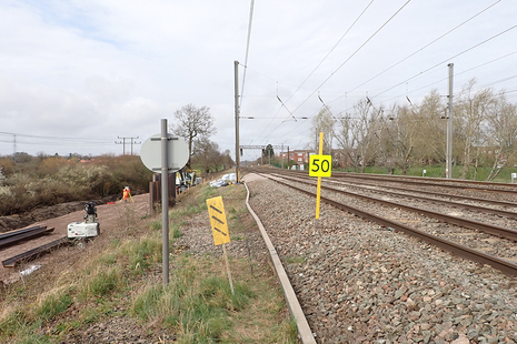 The Down Fast line and Up Fast line at the location of the accident.