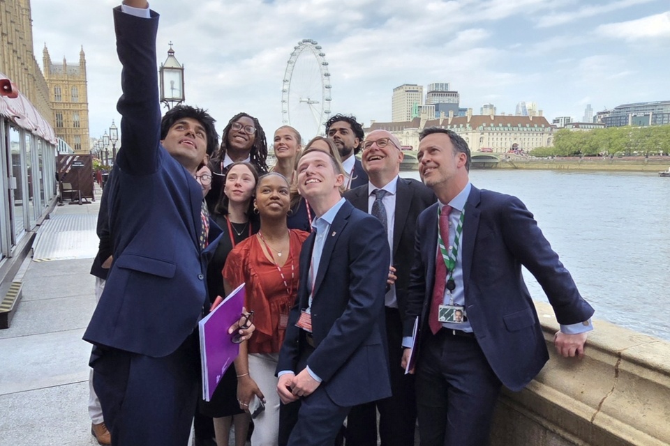 Public legal education: new principles and committee