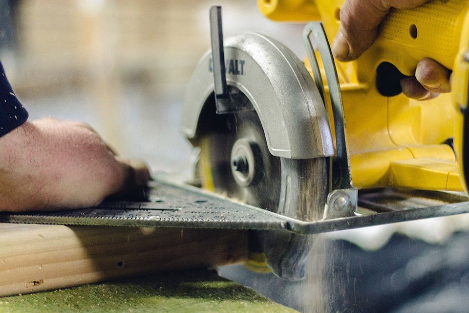 New deal for young people to end ‘degree by default’ culture and boost youth apprenticeships