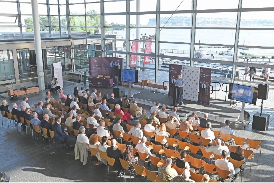 RFCA for Wales welcomed more than 100 guests to its Reserve and Cadet Force Employers’ Reception