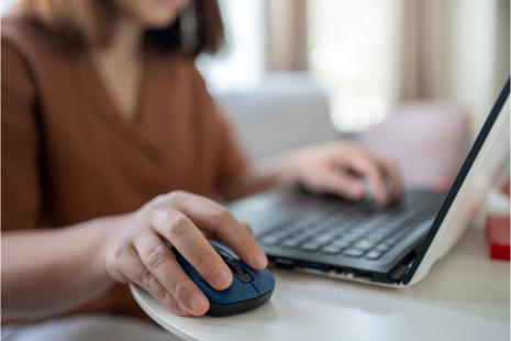 Person using a computer 